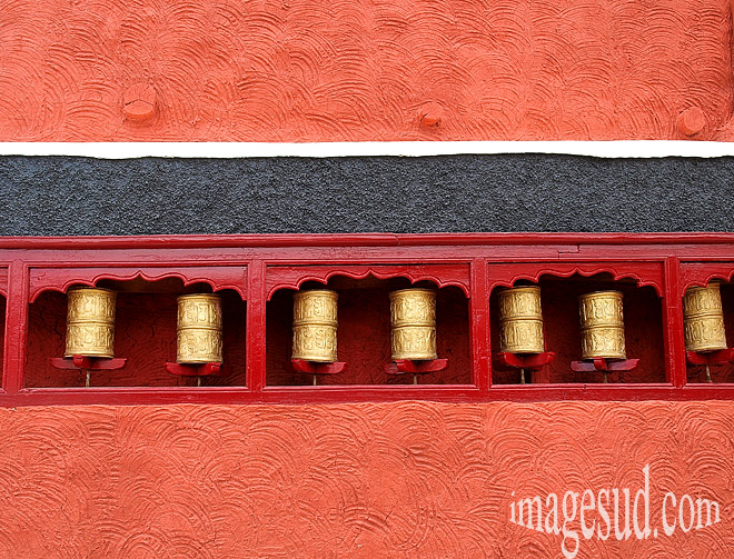 Moulins à prières, bouddhisme